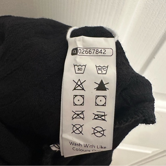 Halara Black Spaghetti Strap Backless Lace Up Side Pocket Resort Jumpsuit Size M - Picture 7 of 8